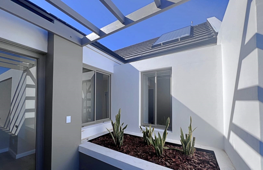 3 Bedroom Property for Sale in Langebaan Country Estate Western Cape